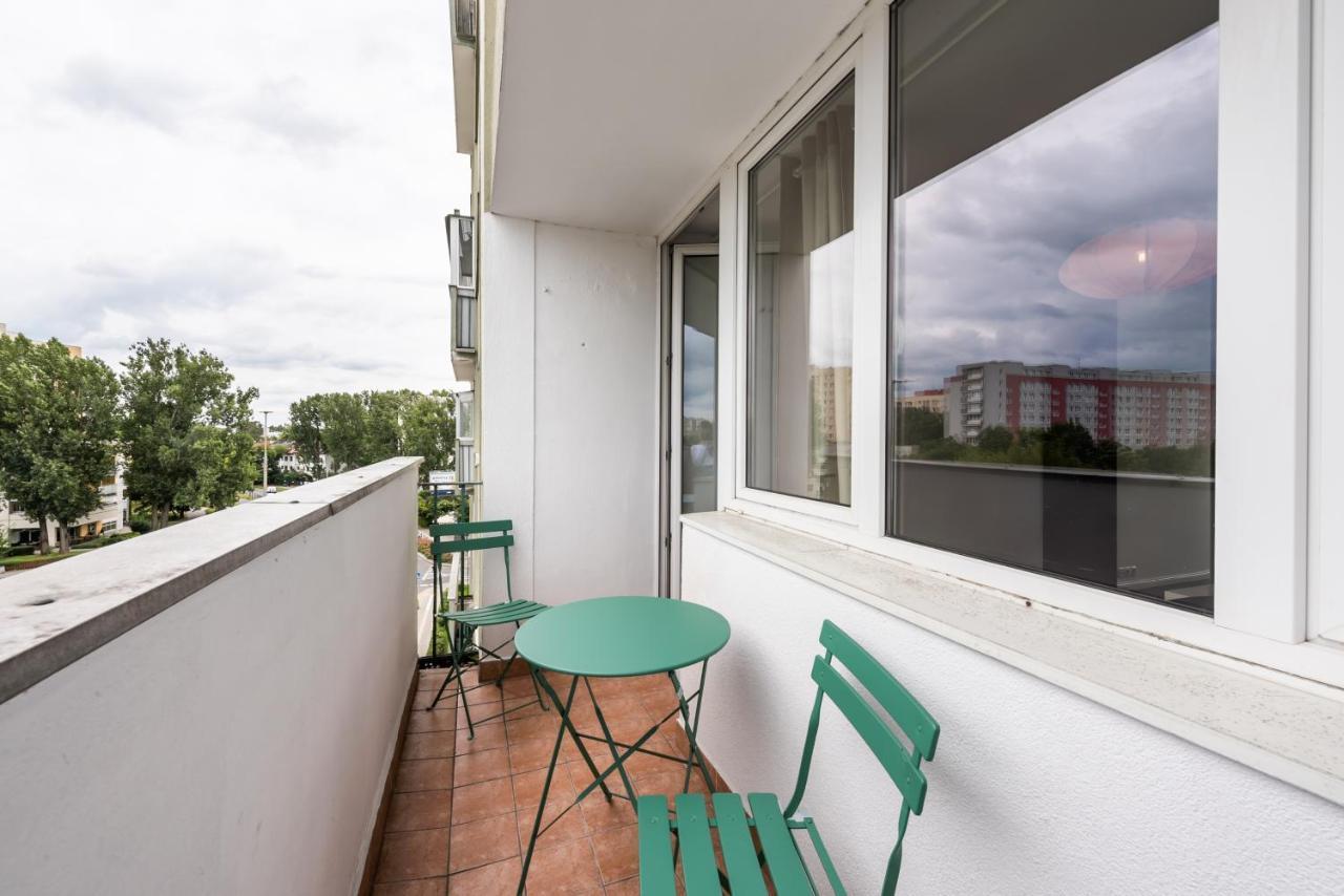 Saska Kepa Green Apartment Warsaw Exterior photo